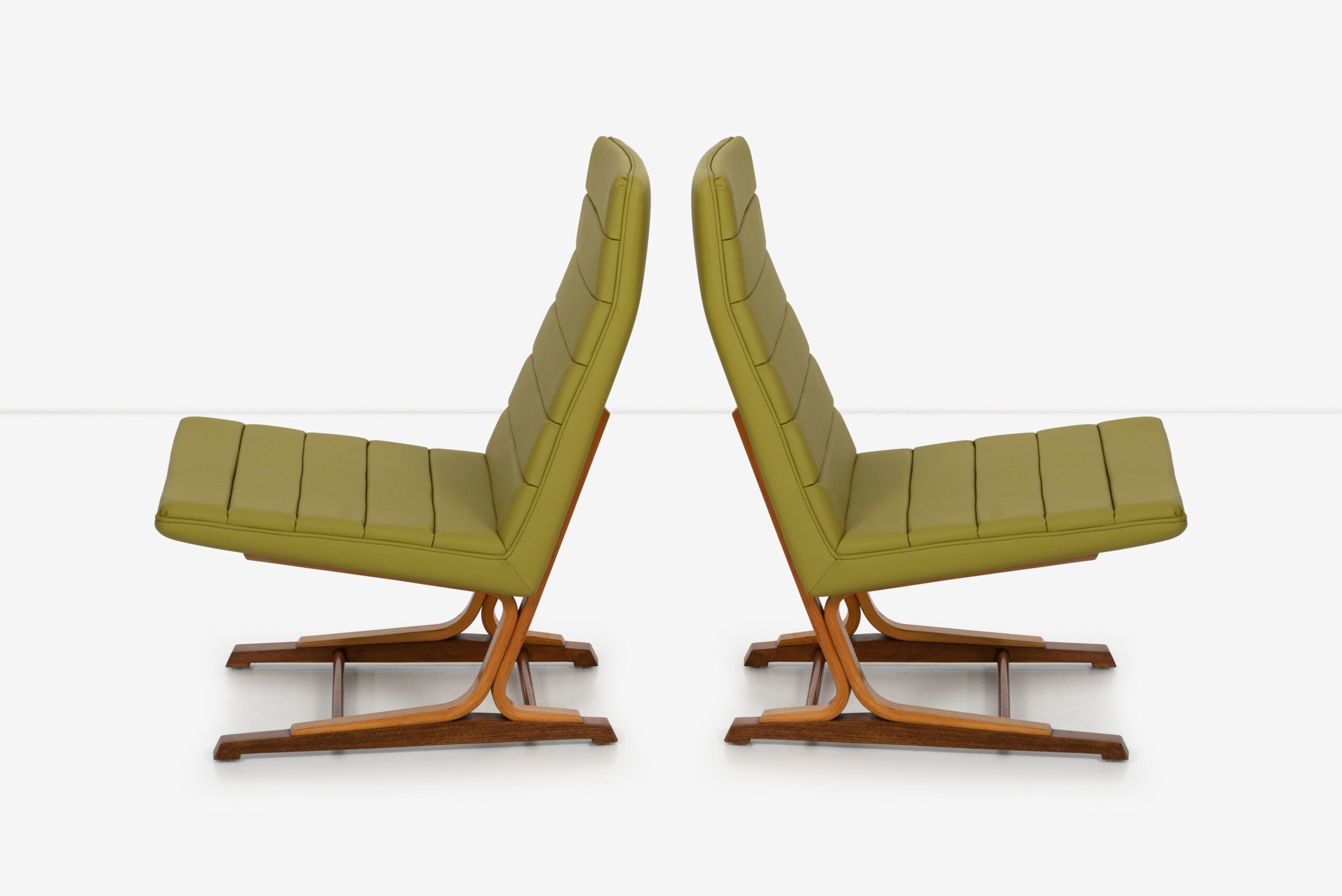 Roger Lee Sprunger for Dunbar Pair of Cantilever Lounge Chairs - Image 2