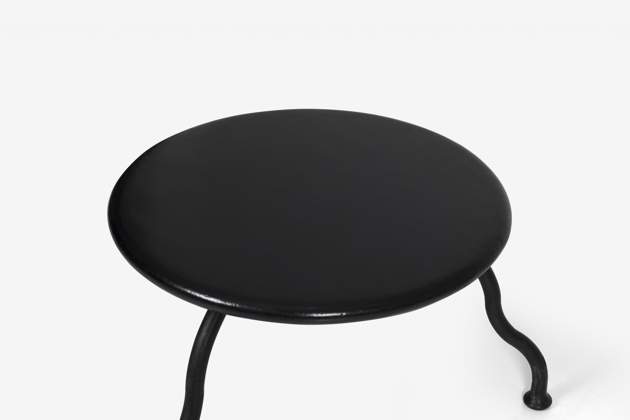 Atelier Van Lieshout Bad Little Table - Image 3