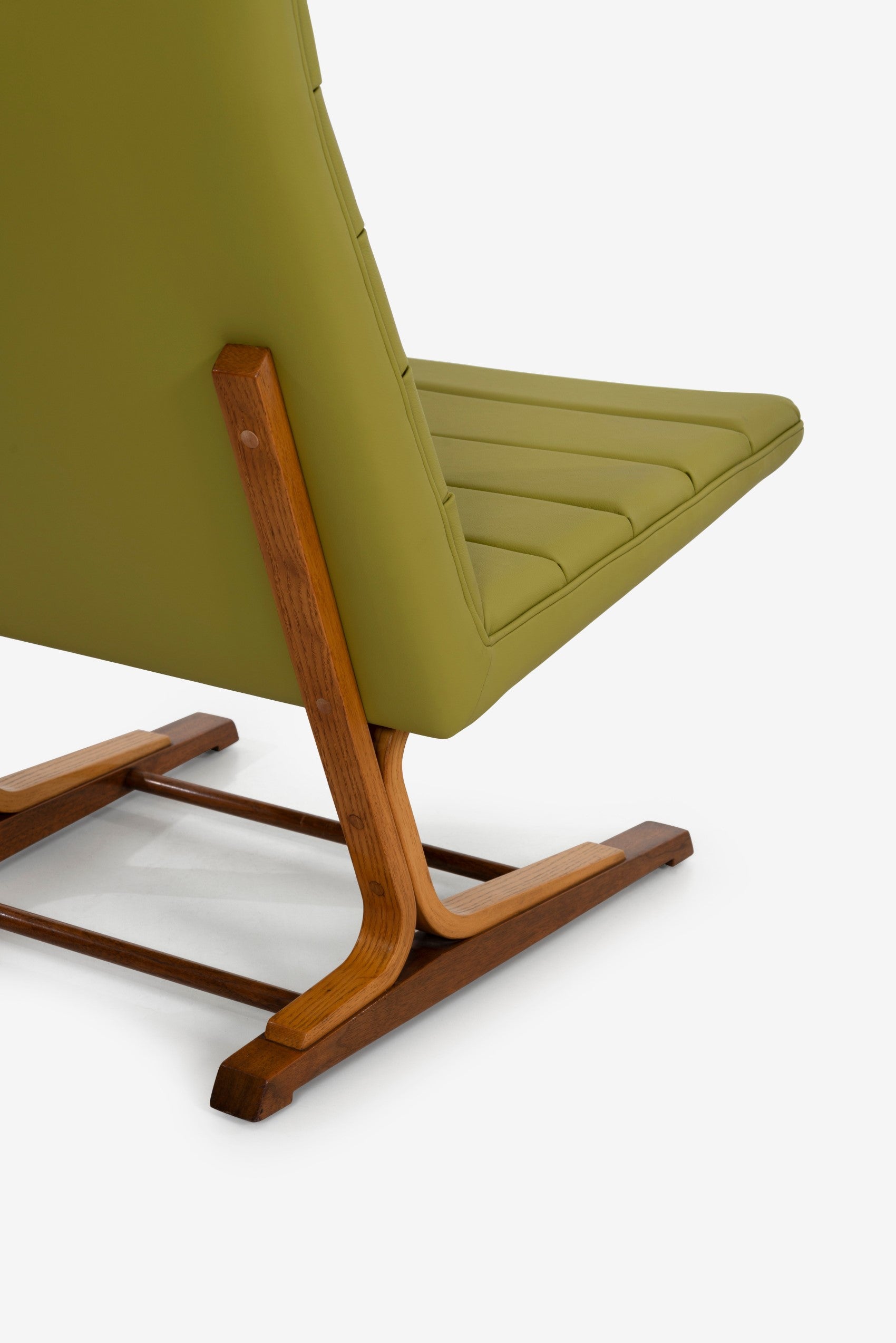 Roger Lee Sprunger for Dunbar Pair of Cantilever Lounge Chairs - Image 5