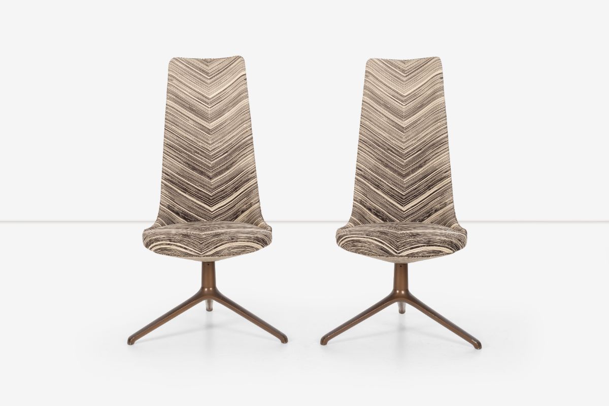 Osvaldo Borsani Set of Eight Unique High Back Dining Chairs for Tecno 1971 - Image 2